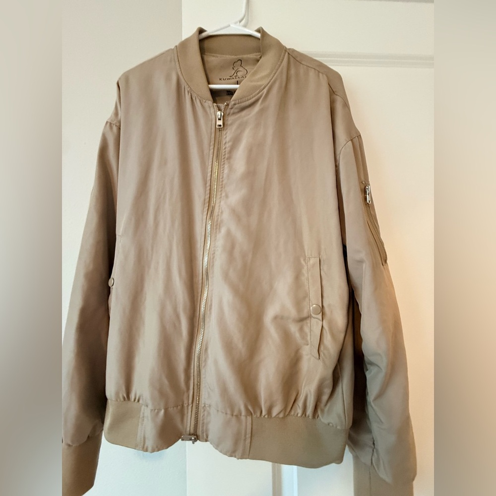✨ Kuwalla Tee Neutral Tan Beige Full Zip Bomber Jacket Utility Pocket Size L 🧥❤️ - Picture 11 of 16